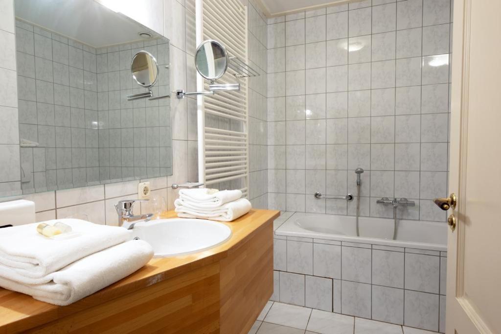 האקסברחן Hotel De Watermoelle מראה חיצוני תמונה